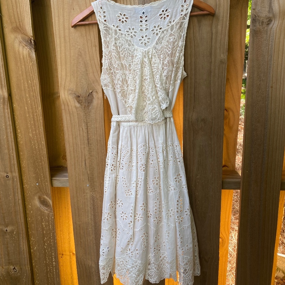 White Vintage Dress Size 2